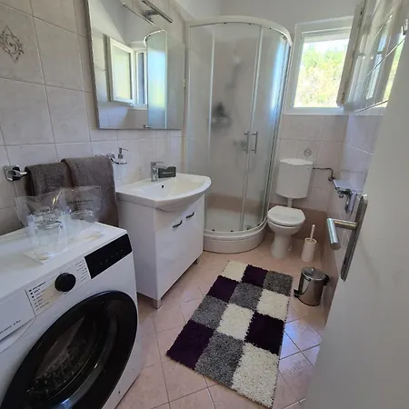 Apartamento Three Olive Trees Ražanac